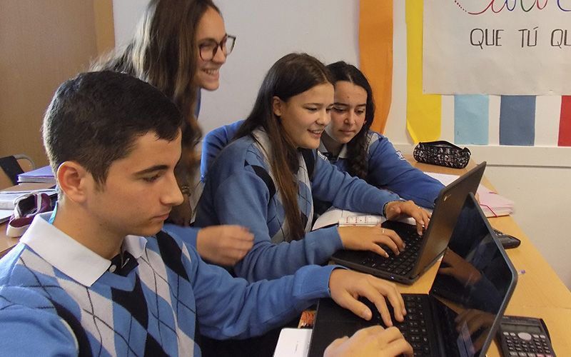 En clase Colegio Liceo Mediterráneo